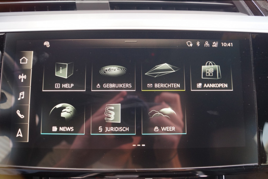 Audi e-tron 55 Quattro 95kWh S-Line -PANO-ECC-NAVI-PDC-