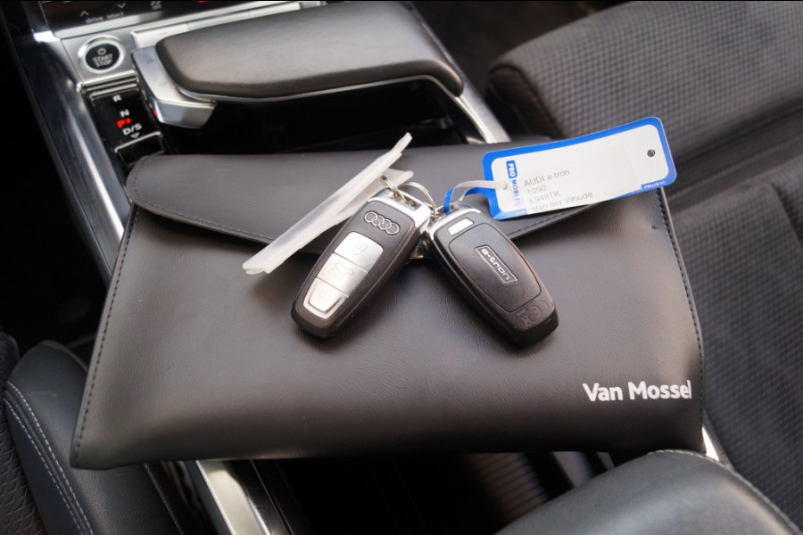 Audi e-tron 55 Quattro 95kWh S-Line -PANO-ECC-NAVI-PDC-