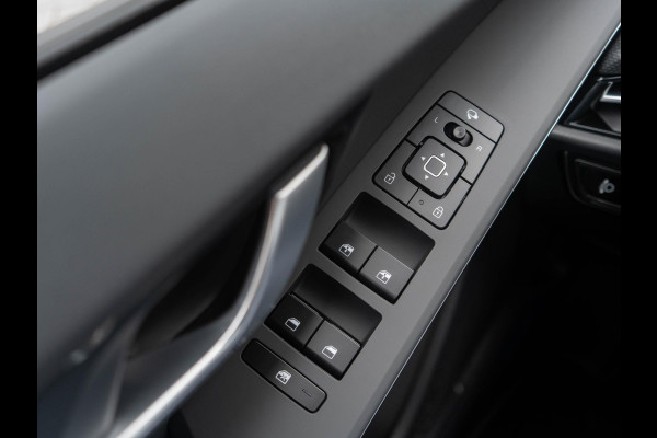 Kia Niro EV Light Advanced 64.8 kWh | OP VOORRAAD | SNEL LEVERBAAR | Navigatie | Carplay | Adapt. Cruise | Climate | Keyless | Camera