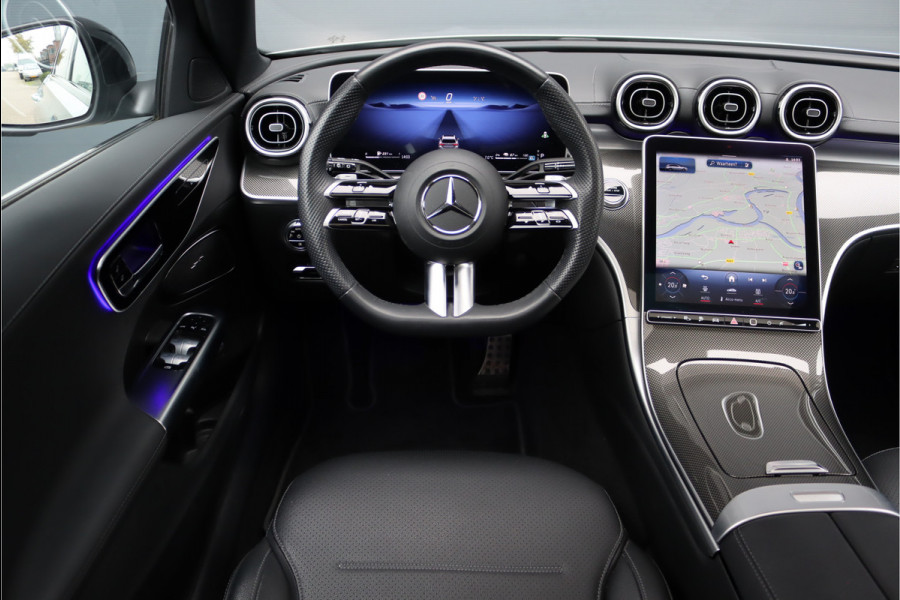 Mercedes-Benz C-Klasse Estate 300 e AMG Line Aut9 | Panoramadak | Trekhaak | Leder | Camera | Sfeerverlichting | Dodehoekassistent | Stoelverwarming | Advanced Sound System | High Perf. LED |