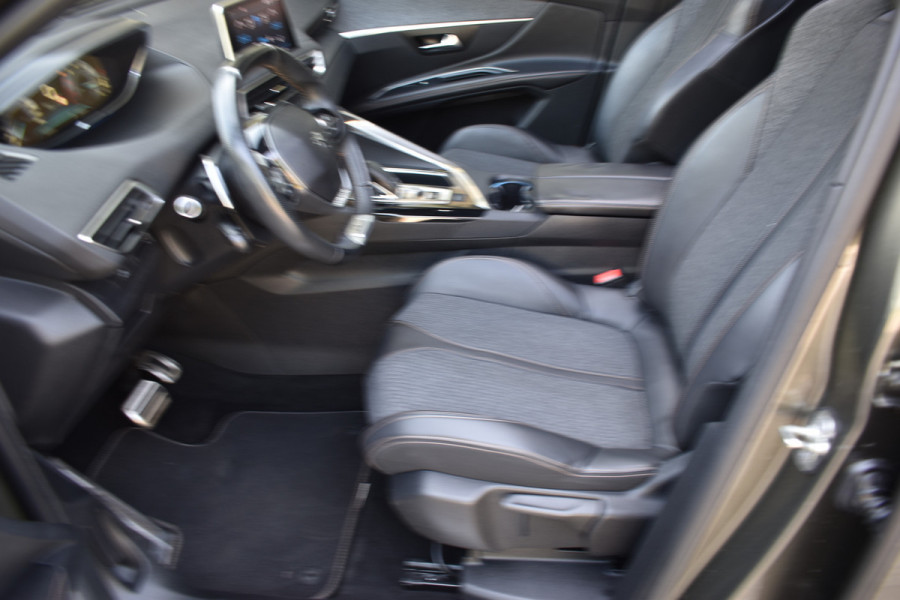 Peugeot 5008 1.6 e- GT-Line Automaat / Parkeerhulp / Carplay / 7-zits / Cruise  / LED