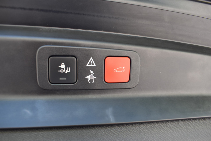 Peugeot 5008 1.6 e- GT-Line Automaat / Parkeerhulp / Carplay / 7-zits / Cruise  / LED
