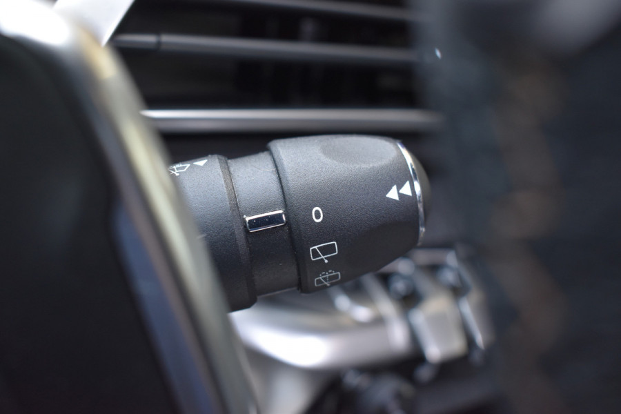 Peugeot 5008 1.6 e- GT-Line Automaat / Parkeerhulp / Carplay / 7-zits / Cruise  / LED