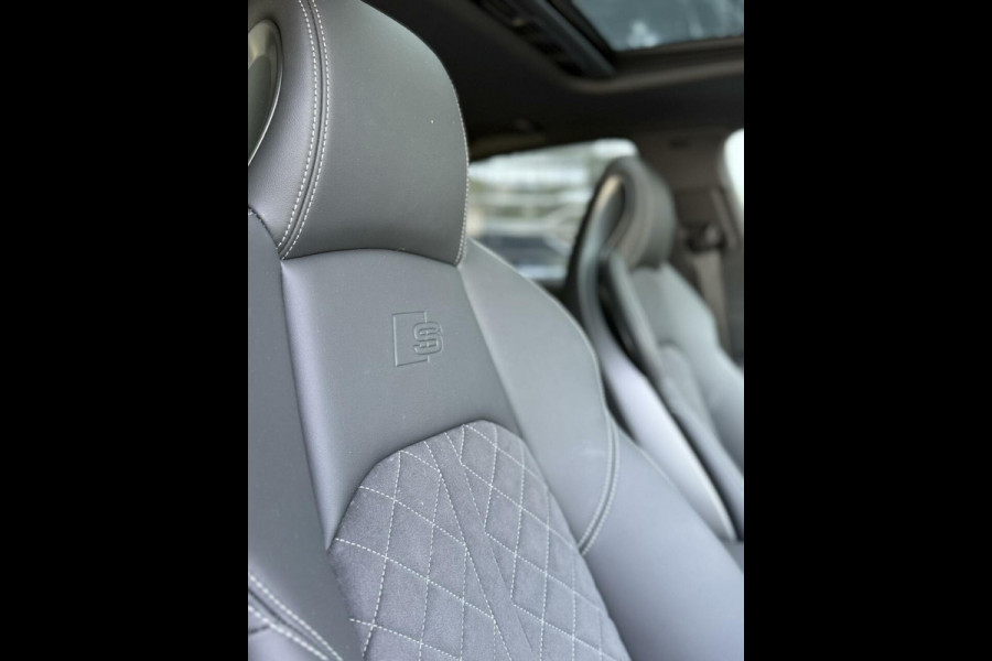 Audi A4 Limousine 2.0 TFSI | S line|Schaalstoel|Competition|Schuifd