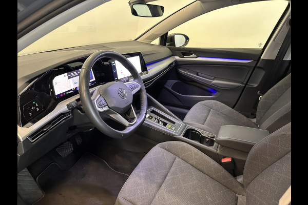 Volkswagen GOLF Variant 1.0 eTSI DSG Life Business Airco|ECC Navi Carplay Wireless PDC VA + Camera Adaptive Cruise Control