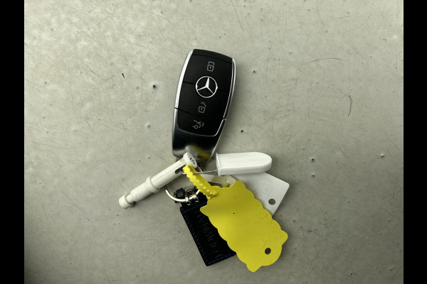 Mercedes-Benz GLA 250 e Business Solution Luxury | Trekhaak | Parkeerpakket met 360°-camera | EASY PACK achterklep | Dodehoekassistent | GUARD 360 ° Vehicle protection Plus | Spiegelpakket | Zitcomfortpakket | USB-pakket plus |