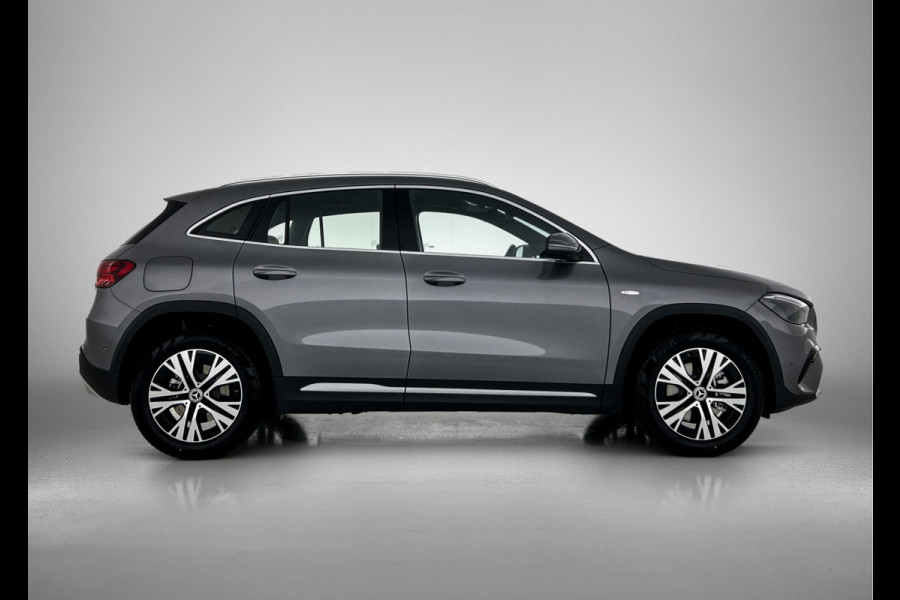 Mercedes-Benz GLA 250 e Business Solution Luxury | Trekhaak | Parkeerpakket met 360°-camera | EASY PACK achterklep | Dodehoekassistent | GUARD 360 ° Vehicle protection Plus | Spiegelpakket | Zitcomfortpakket | USB-pakket plus |
