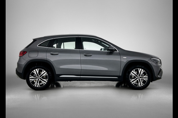 Mercedes-Benz GLA 250 e Business Solution Luxury | Trekhaak | Parkeerpakket met 360°-camera | EASY PACK achterklep | Dodehoekassistent | GUARD 360 ° Vehicle protection Plus | Spiegelpakket | Zitcomfortpakket | USB-pakket plus |