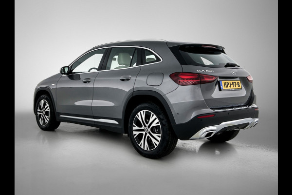 Mercedes-Benz GLA 250 e Business Solution Luxury | Trekhaak | Parkeerpakket met 360°-camera | EASY PACK achterklep | Dodehoekassistent | GUARD 360 ° Vehicle protection Plus | Spiegelpakket | Zitcomfortpakket | USB-pakket plus |