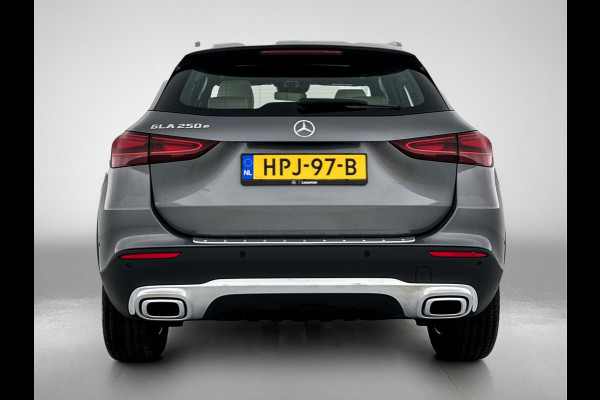 Mercedes-Benz GLA 250 e Business Solution Luxury | Trekhaak | Parkeerpakket met 360°-camera | EASY PACK achterklep | Dodehoekassistent | GUARD 360 ° Vehicle protection Plus | Spiegelpakket | Zitcomfortpakket | USB-pakket plus |