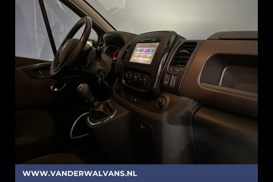 Fiat Talento 1.6 MJ 126pk L2H1 Euro6 Airco | Camera | Navigatie | LM velgen | Cruisecontrol | Trekhaak Sidebars, Parkeersensoren, Bijrijdersbank