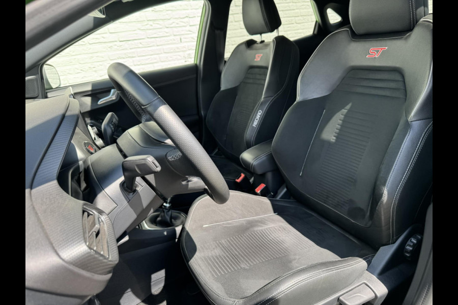 Ford Puma 1.5 EcoBoost ST-X Cruise control Climate control Stoel- en stuurverwarming B&O Apple / Android Carplay
