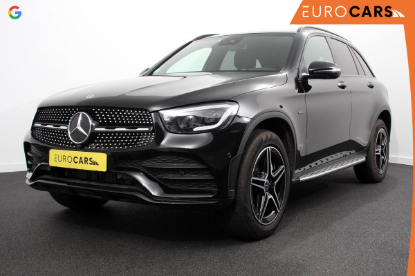 Mercedes-Benz GLC 300e 4MATIC 9G-tronic AMG Line Navigatie Cruise Control Parkeersensoren Stoelverwarming Panorama dak Matrix LED-koplampen Virtual Cockpit Surround-systeem Burmester Inductielader