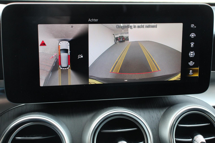 Mercedes-Benz GLC 300e 4MATIC 9G-tronic AMG Line Navigatie Cruise Control Parkeersensoren Stoelverwarming Panorama dak Matrix LED-koplampen Virtual Cockpit Surround-systeem Burmester Inductielader