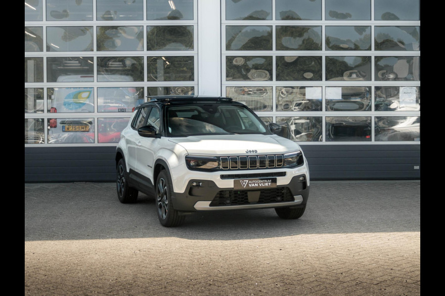 Jeep Avenger Summit 54 kWh | Schuif/Kanteldak | Leder&Winter Pack | Warmtepomp | Info&Convenience Pack | Full Operational Lease € 599,-