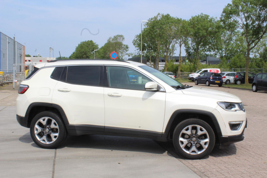Jeep Compass VAN J2MN1A BEDRIJFSWAGEN AUTOMAAT 4wd 1e eig, BOMVOL OPTIES multimedia