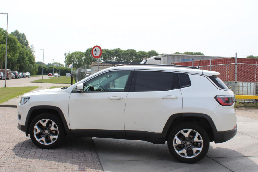 Jeep Compass VAN J2MN1A BEDRIJFSWAGEN AUTOMAAT 4wd 1e eig, BOMVOL OPTIES multimedia