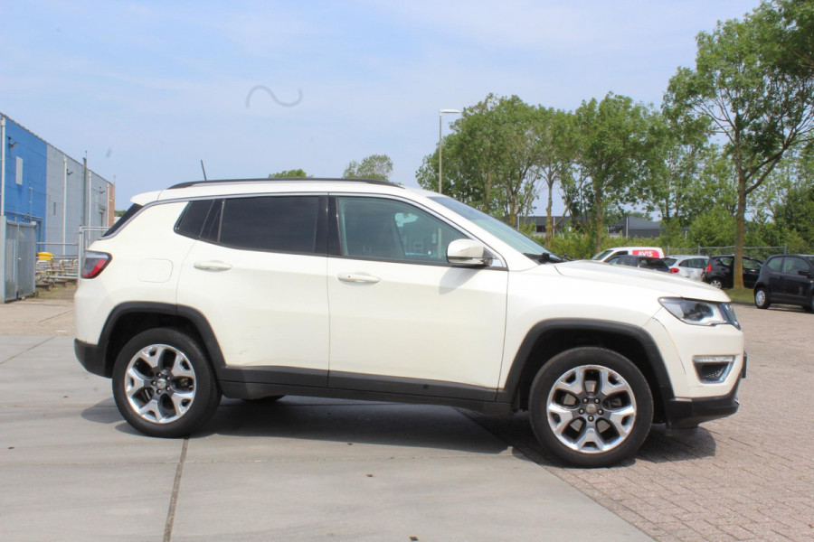 Jeep Compass VAN J2MN1A BEDRIJFSWAGEN AUTOMAAT 4wd 1e eig, BOMVOL OPTIES multimedia