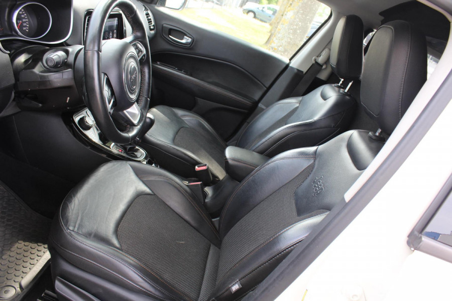 Jeep Compass VAN J2MN1A BEDRIJFSWAGEN AUTOMAAT 4wd 1e eig, BOMVOL OPTIES multimedia