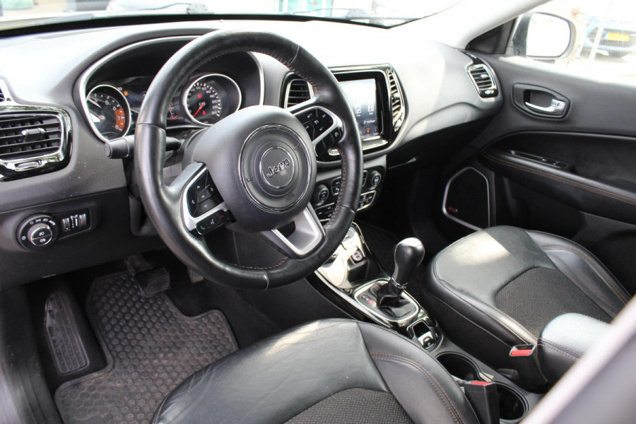 Jeep Compass VAN J2MN1A BEDRIJFSWAGEN AUTOMAAT 4wd 1e eig, BOMVOL OPTIES multimedia
