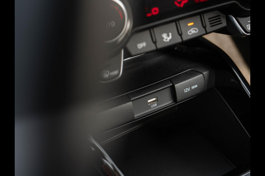 Kia Stonic 1.0 T-GDi MHEV DynamicLine | Climate control | Navigatie | Nederlandse Dealer onderhouden auto |