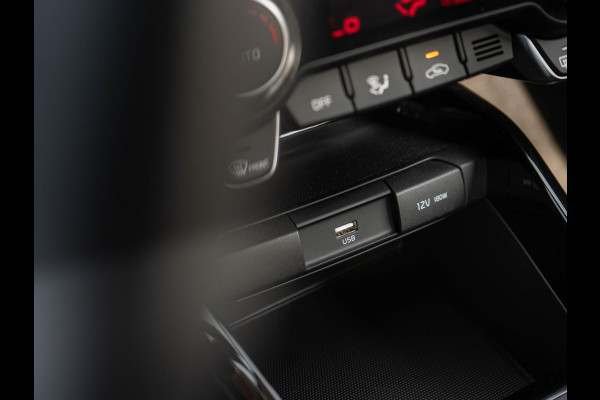 Kia Stonic 1.0 T-GDi MHEV DynamicLine | Climate control | Navigatie | Nederlandse Dealer onderhouden auto |