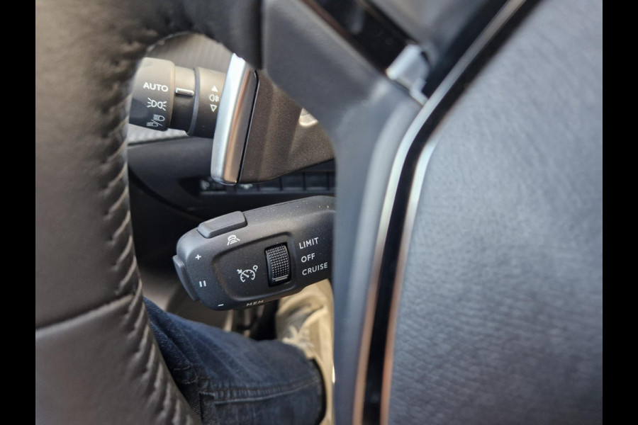 Peugeot 2008 1.2 PureTech 130 Allure