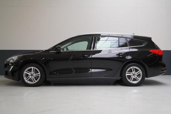 Ford FOCUS Wagon 1.0 EcoBoost Trend Edition Business | Navigatie | Stoelverwarming | Stuurverwarming |
