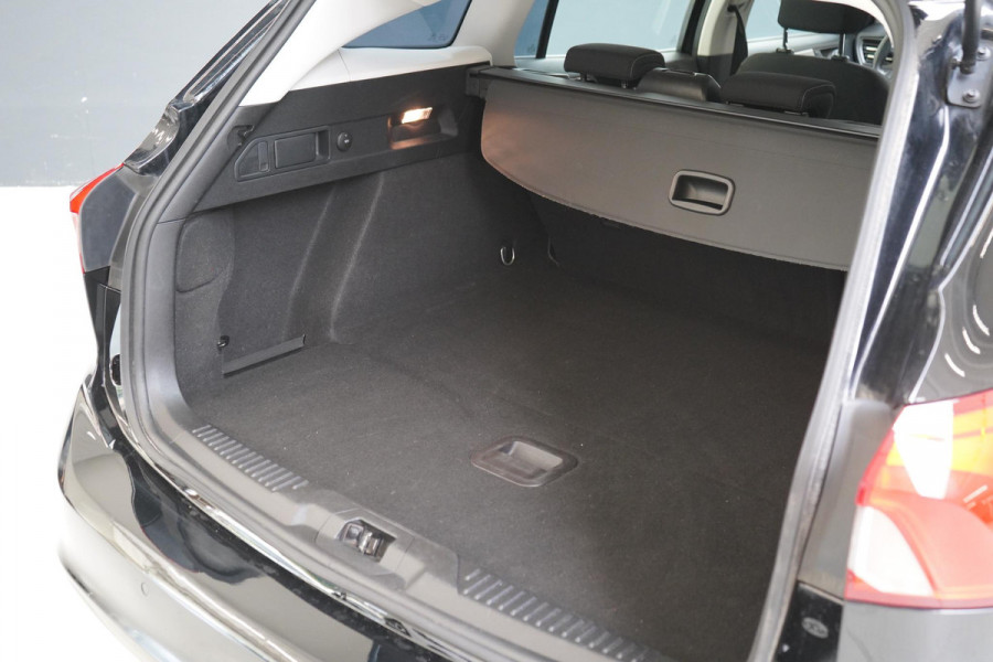 Ford FOCUS Wagon 1.0 EcoBoost Trend Edition Business | Navigatie | Stoelverwarming | Stuurverwarming |