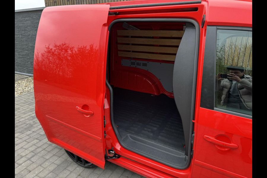 Volkswagen Caddy Bestel 2.0 TDI 180pk DSG Automaat | Verlaagd schroefset | 19 inch lichtmetalen velgen | Apple CarPlay | DAB | Verwarmde voorruit | Navi