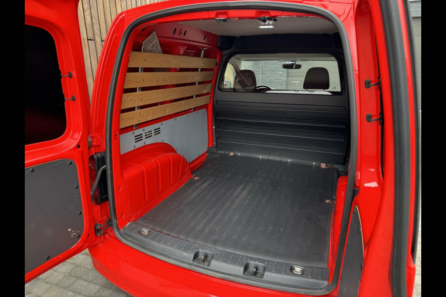 Volkswagen Caddy Bestel 2.0 TDI 180pk DSG Automaat | Verlaagd schroefset | 19 inch lichtmetalen velgen | Apple CarPlay | DAB | Verwarmde voorruit | Navi