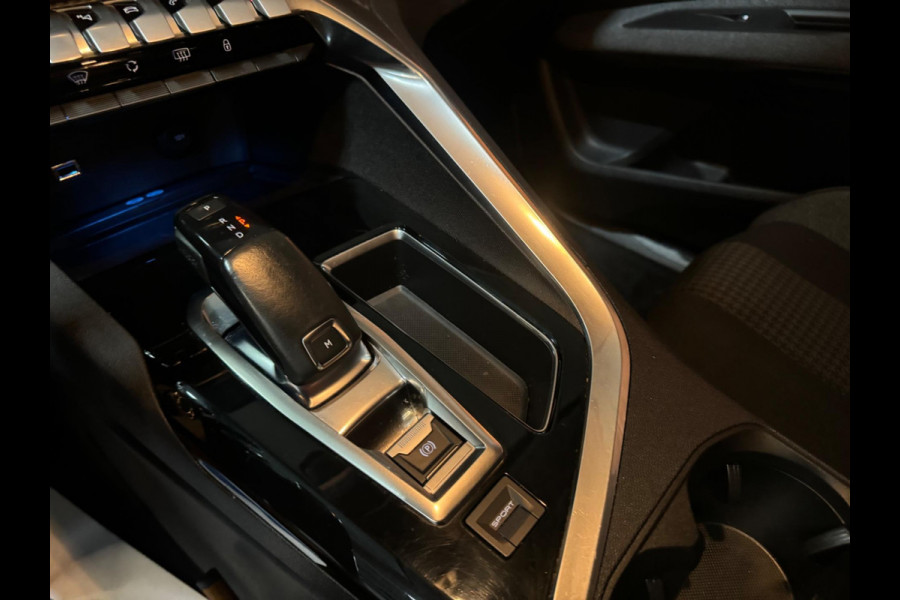Peugeot 3008 1.2 PureTech Blue Lease Executive Garantie NAP CarPlay 360 Camera PDC Lane Led Cruise Clima Navi Rijklaar