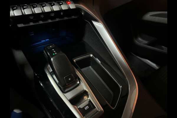 Peugeot 3008 1.2 PureTech Blue Lease Executive Garantie NAP CarPlay 360 Camera PDC Lane Led Cruise Clima Navi Rijklaar