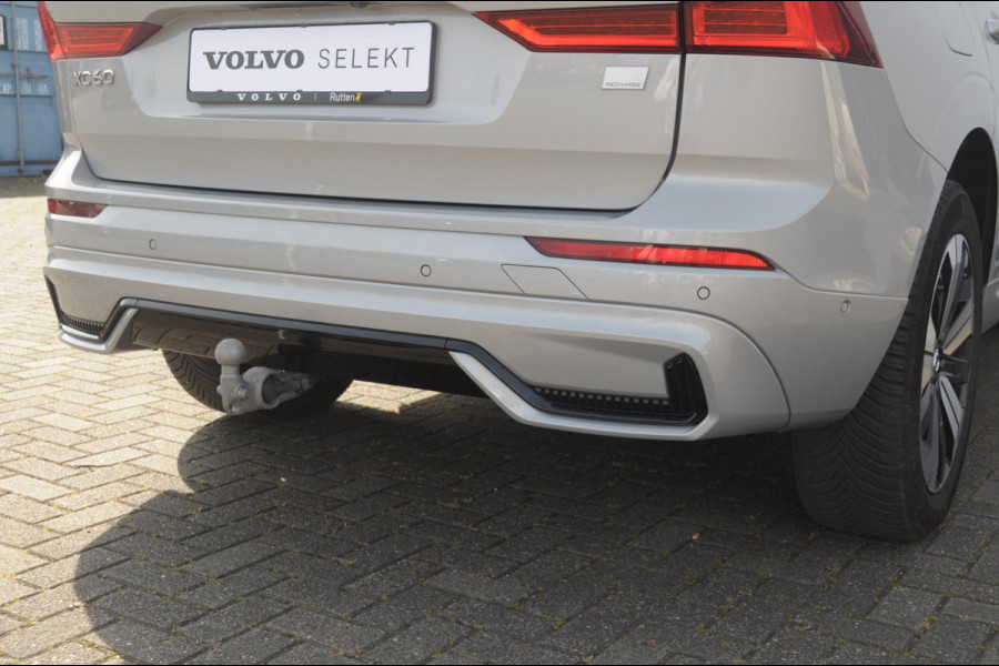 Volvo XC60 T6 350PK Automaat AWD Plus Dark Long range / Trekhaak /Adaptieve cruise control / Panoramadak / Apple carplay / Parkeersensoren met 360 camera / Elektrische achterklep / Elektrische stoelen met geheugen / Stoel en stuurwielverwarming
