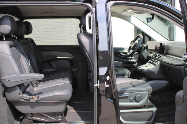 Mercedes-Benz V-Klasse 300d / XXL / DC / 4-matic / 2x Elec Schuifd / 360 Camera / Vol Opties / NIEUWSTAAT