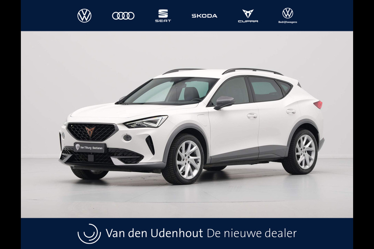 CUPRA Formentor 1.4 TSI 204pk e-Hybrid Navi via App (USB) Pdc Led Keyless 188 CUPRA Formentor 1.4 TSI 204pk e-Hybrid Navi via App (USB) Pdc Led Keyless 188