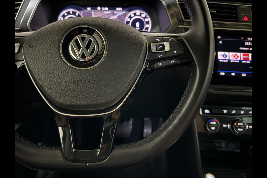 Volkswagen Tiguan 1.4 TSI ACT Highline Virtual HUD Trekh. NAP