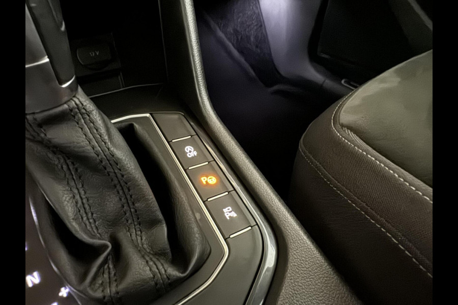 Volkswagen Tiguan 1.4 TSI ACT Highline Virtual HUD Trekh. NAP