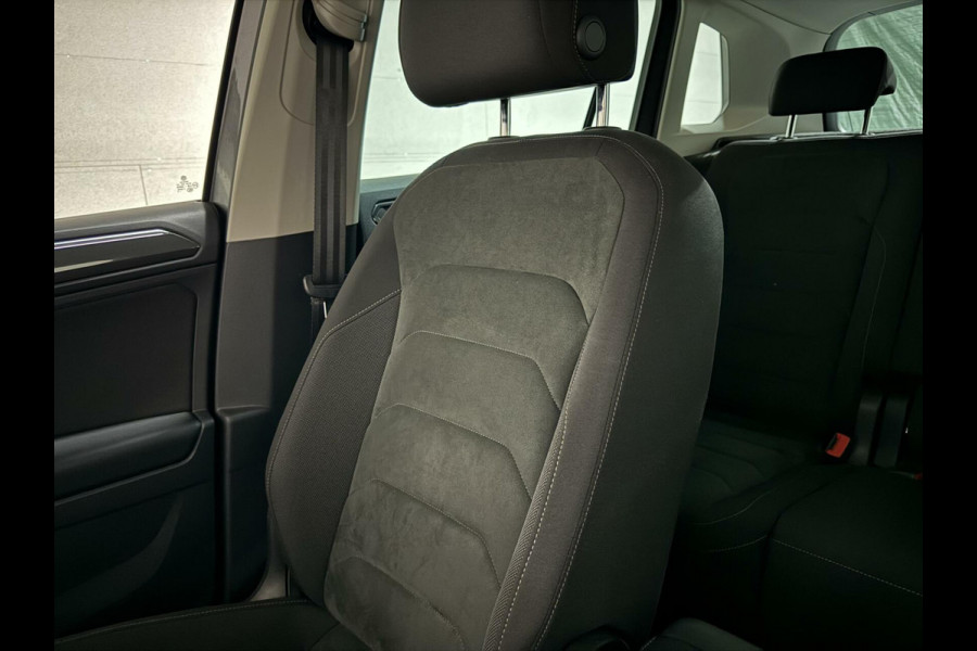 Volkswagen Tiguan 1.4 TSI ACT Highline Virtual HUD Trekh. NAP