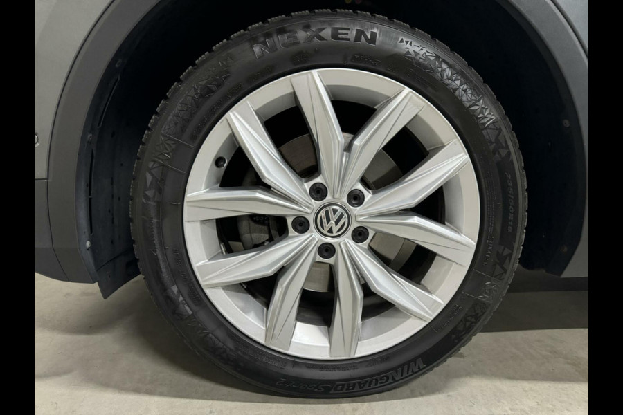 Volkswagen Tiguan 1.4 TSI ACT Highline Virtual HUD Trekh. NAP