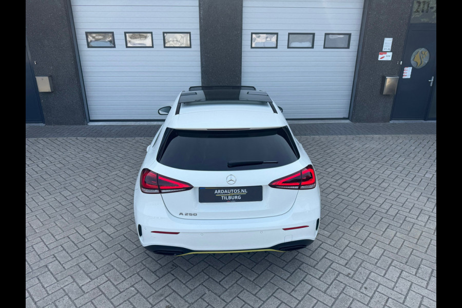 Mercedes-Benz A-Klasse 250 AMG Edition 1 Panoramadak .