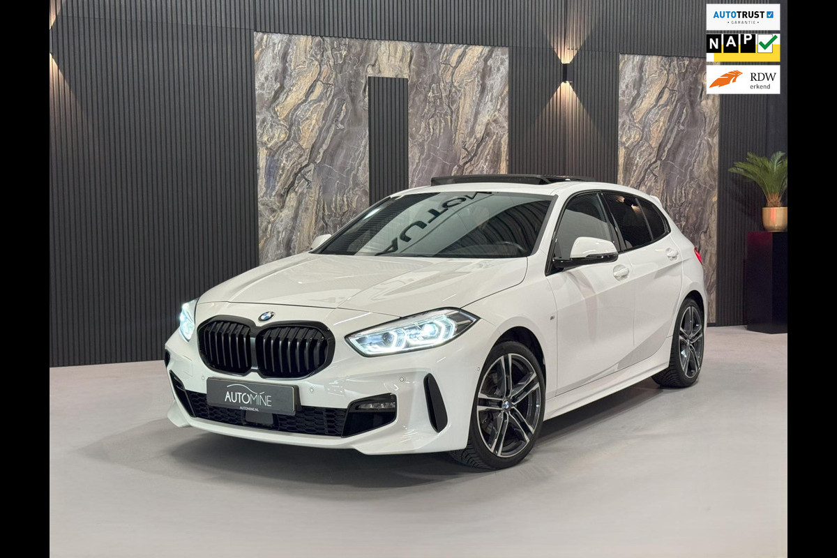 BMW 1-serie 118i M-pack |PANO|SFEER|ALCANTARA|MEMORY BMW 1-serie 118i M-pack |PANO|SFEER|ALCANTARA|MEMORY