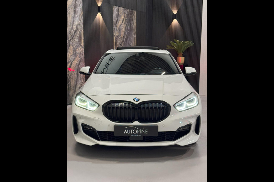 BMW 1-serie 118i M-pack |PANO|SFEER|ALCANTARA|MEMORY
