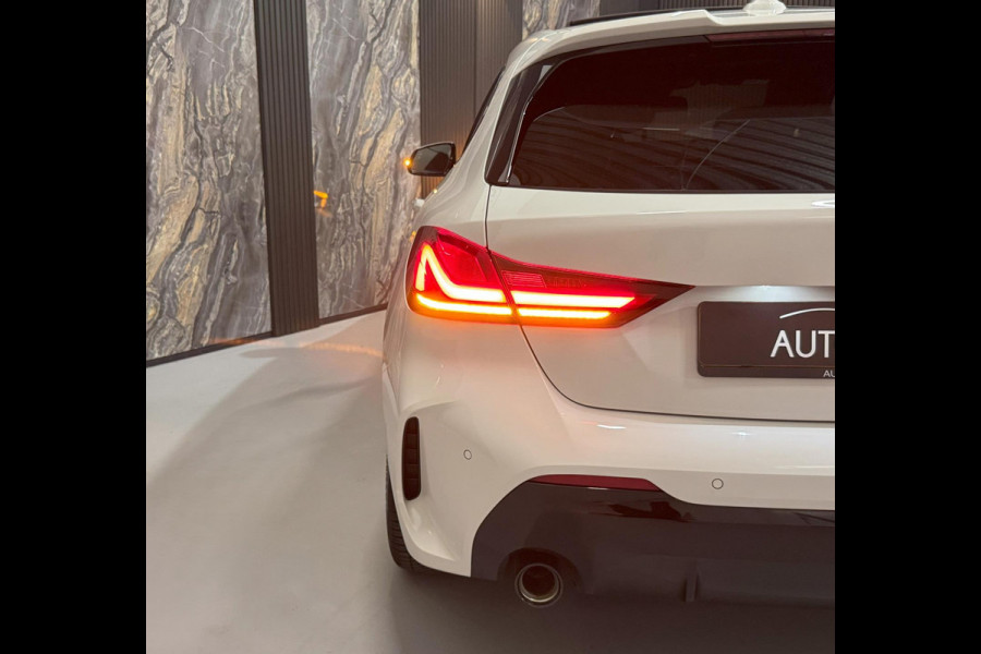 BMW 1-serie 118i M-pack |PANO|SFEER|ALCANTARA|MEMORY