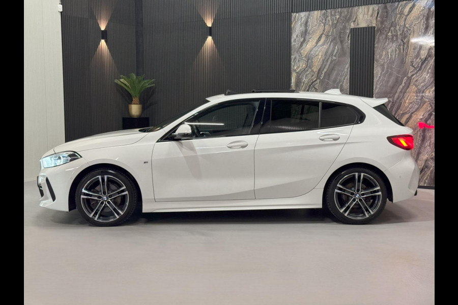 BMW 1-serie 118i M-pack |PANO|SFEER|ALCANTARA|MEMORY