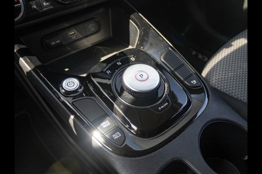 Kia e-Soul DynamicLine 64 kWh | Navi| Camera | Clima | LED | CarPlay |