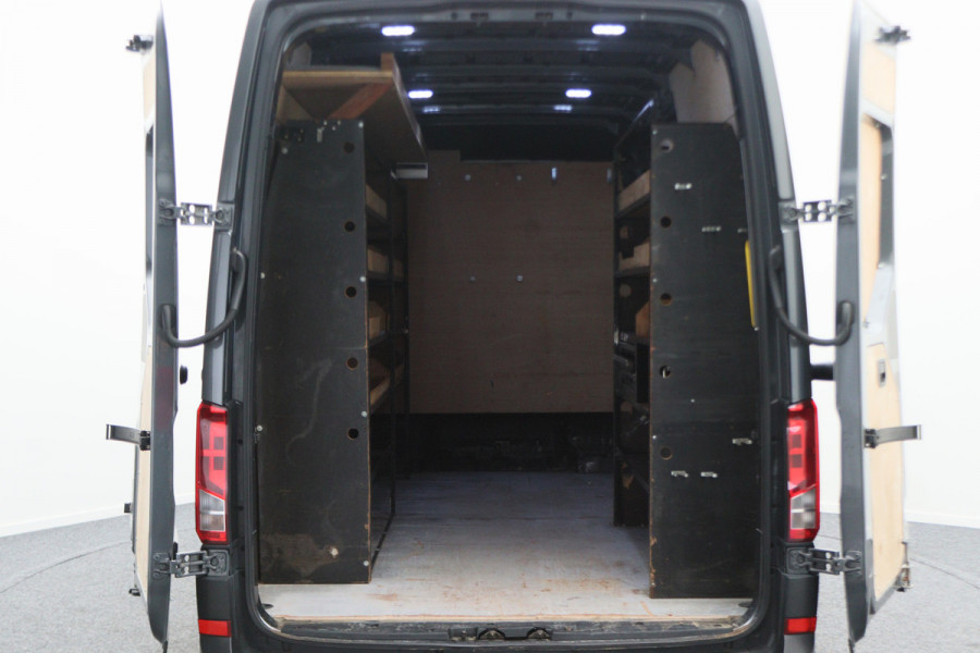 Volkswagen Crafter 30 2.0 TDI L3H3 177 PK 3-Zits, Camera, LED, Cruise, Apple Carplay, Airco, DAB, PDC, Trekhaak