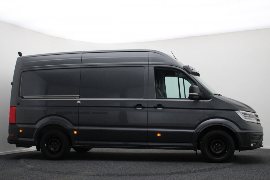 Volkswagen Crafter 30 2.0 TDI L3H3 177 PK 3-Zits, Camera, LED, Cruise, Apple Carplay, Airco, DAB, PDC, Trekhaak