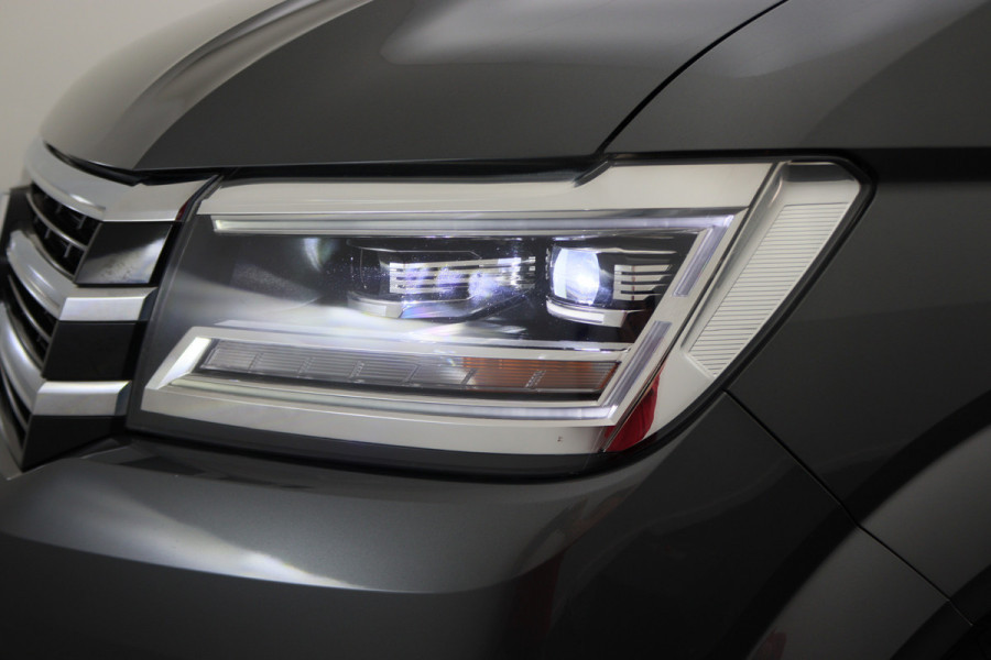 Volkswagen Crafter 30 2.0 TDI L3H3 177 PK 3-Zits, Camera, LED, Cruise, Apple Carplay, Airco, DAB, PDC, Trekhaak
