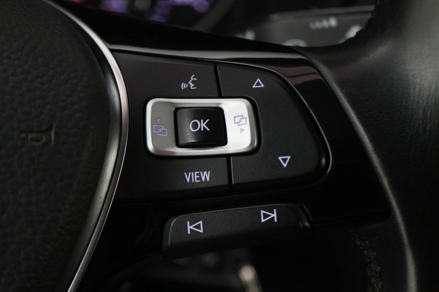 Volkswagen Crafter 30 2.0 TDI L3H3 177 PK 3-Zits, Camera, LED, Cruise, Apple Carplay, Airco, DAB, PDC, Trekhaak
